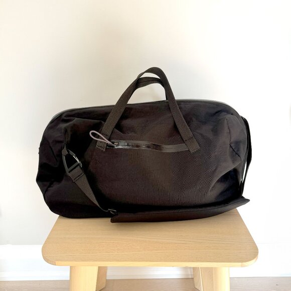 Bellroy Venture Duffel 40L - Picture 2 of 5